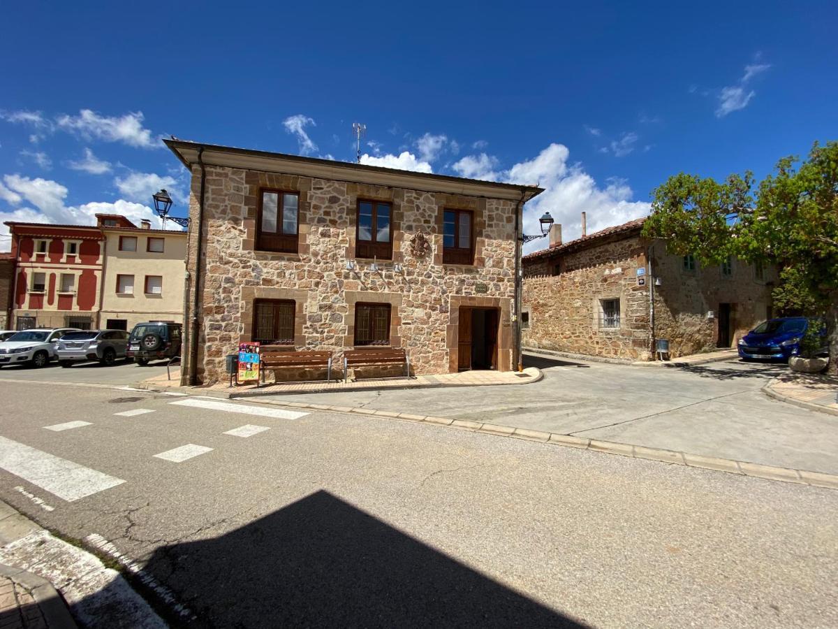 Albergue El Camino De Santovenia Santovenia De Oca Exteriör bild